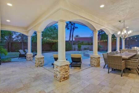 Lux 5Br Vegas Home W Pool, Spa, Games, Near Strip Las Vegas Exterior foto